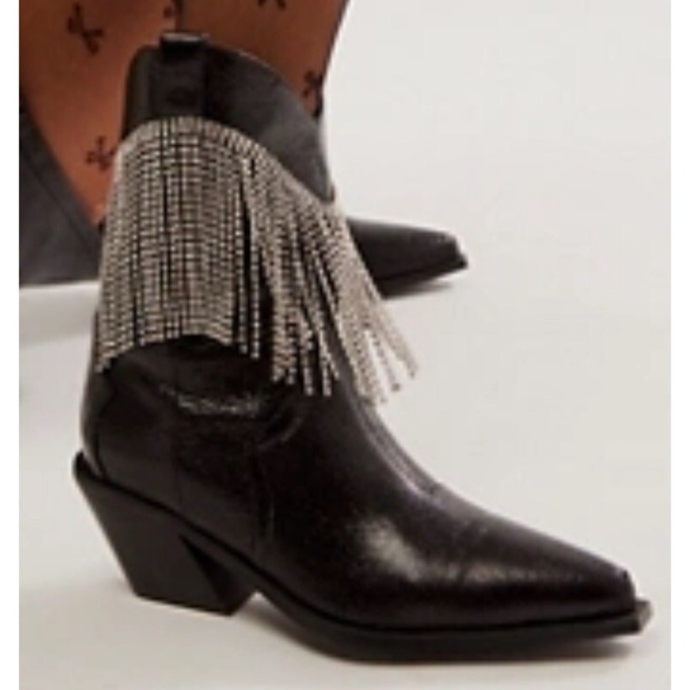 New Free People Elton Embellished Rhinestone Fringe BLACK Edgy Western Boots 7/8